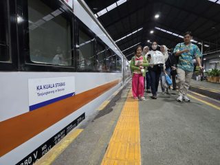 PT KAI Divre IV Tanjungkarang Optimis Angkut 1 Juta Penumpang Selama Tahun 2025