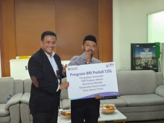 BRI Branch Office Kalimalang Region 6/Jakarta 1 Salurkan CSR Pengadaan Komputer untuk Tiga Sekolah di Jakarta Timur