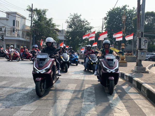 Ribuan Bikers Honda PCX Konvoi Simpatik Rayakan HUT RI ke-81